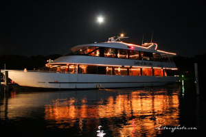 Yacht and Boat Parties | Lady of the Lake | Lake Norman